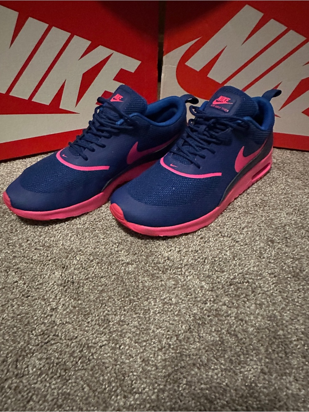 Nike Air Max Thea Deep Royal Blue Hyper
Pink (2014) W10.5/M8.5
